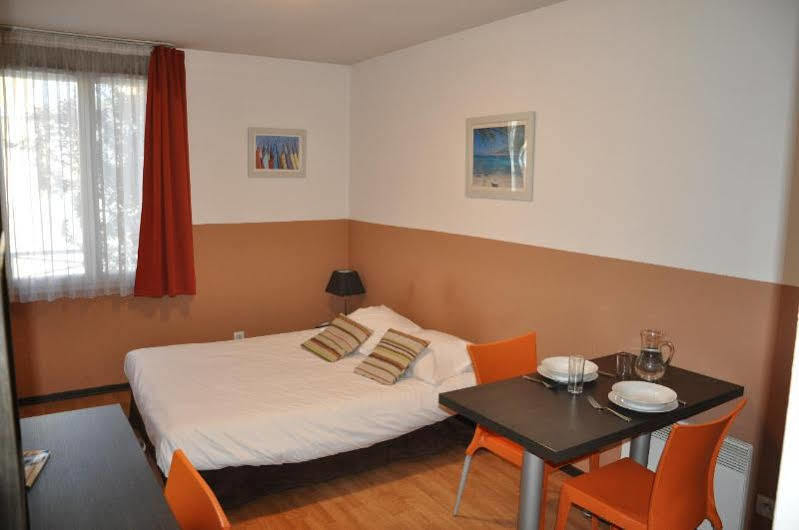 Comfort Aparthotel Aix Le Tholonet Εξωτερικό φωτογραφία