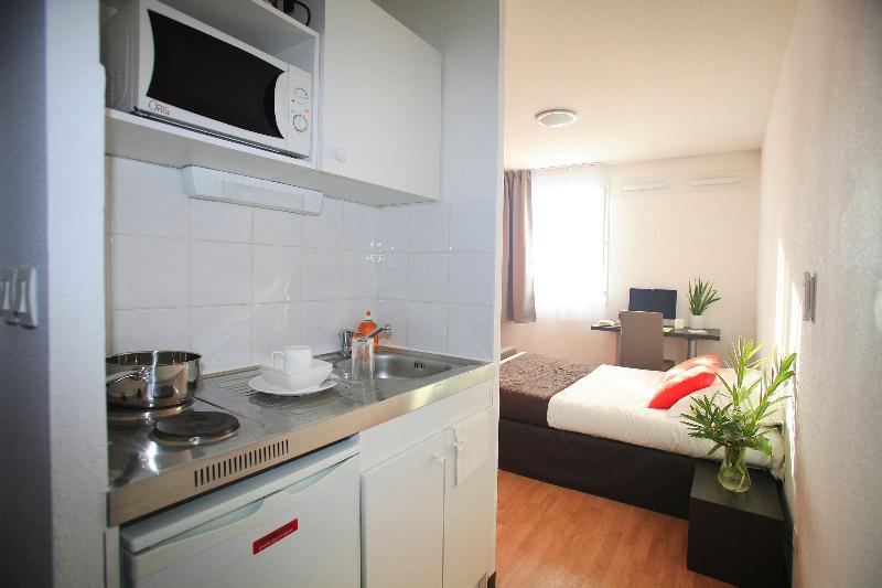 Comfort Aparthotel Aix Le Tholonet Εξωτερικό φωτογραφία